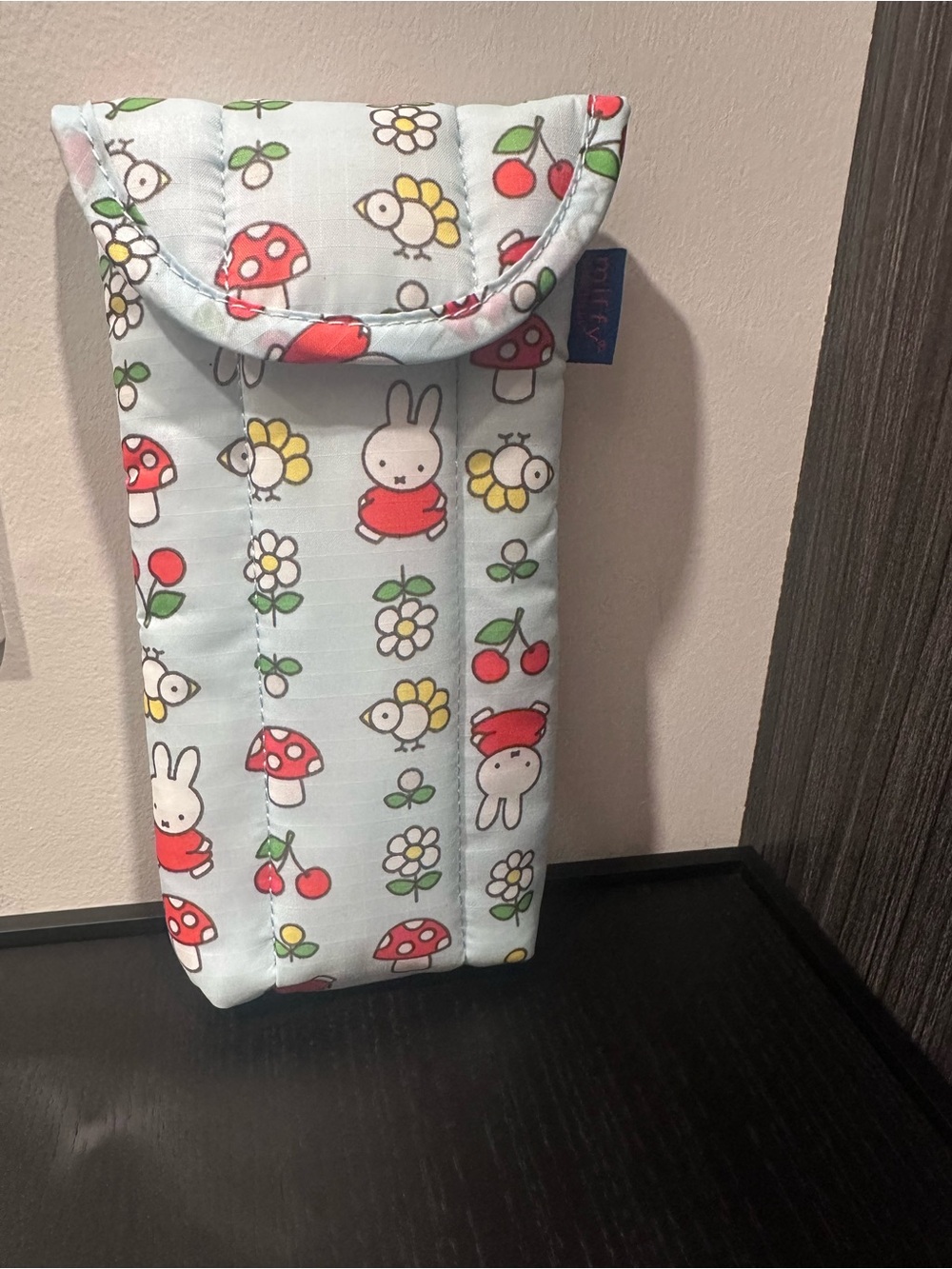 NWOT Baggu Puffy Glasses Sleeve - Garden Miffy